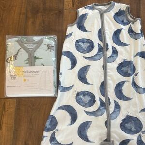 Burt’s Bees Large Organic Sleep sack ( wearable blanket ) bundle